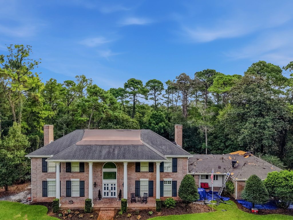 Roof replacement in Jacksonville Florida
